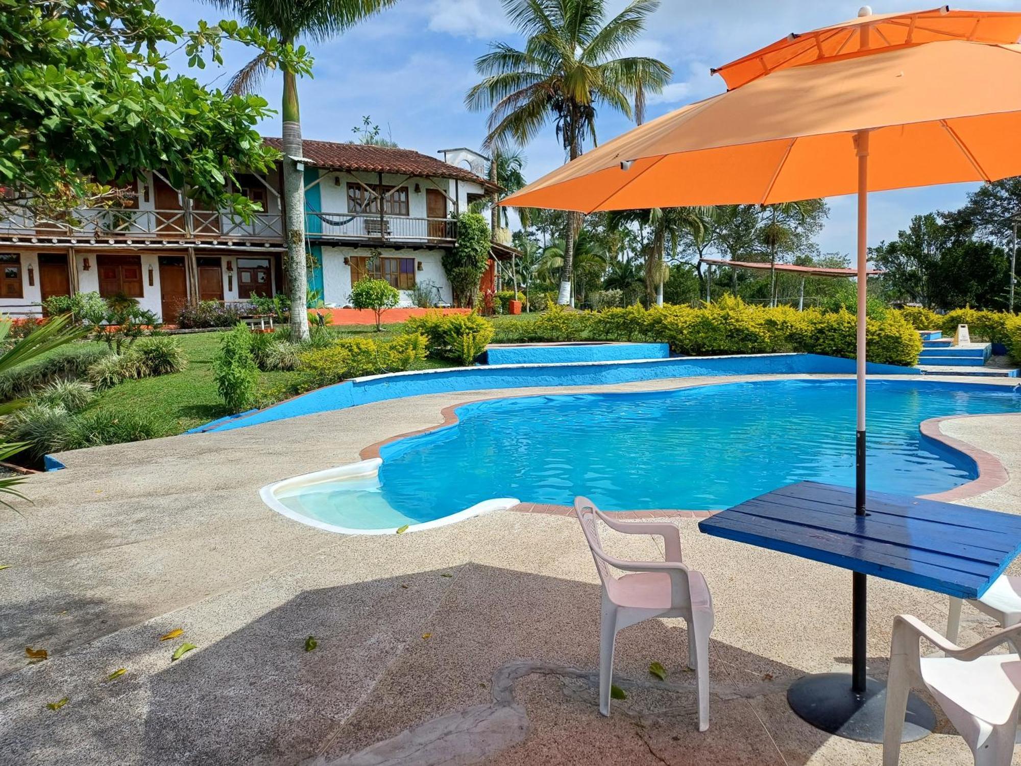 Finca Hotel Palmas Frente A Panaca Кимбайя Экстерьер фото